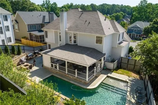 $680,000 | 998 Poplar Mill Court Northeast, Buford, GA 30518