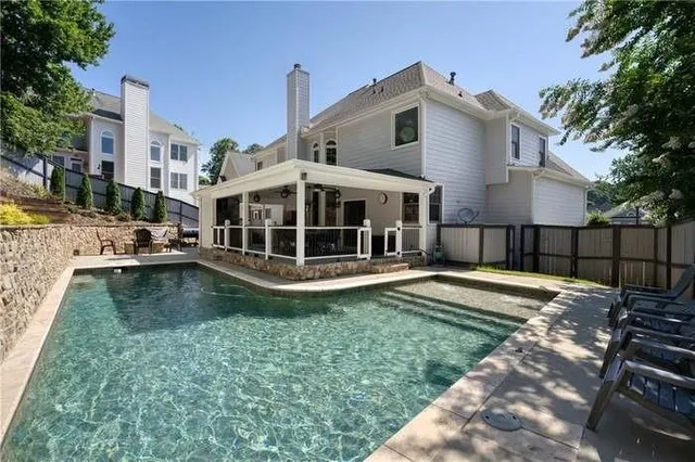 $680,000 | 998 Poplar Mill Court Northeast, Buford, GA 30518