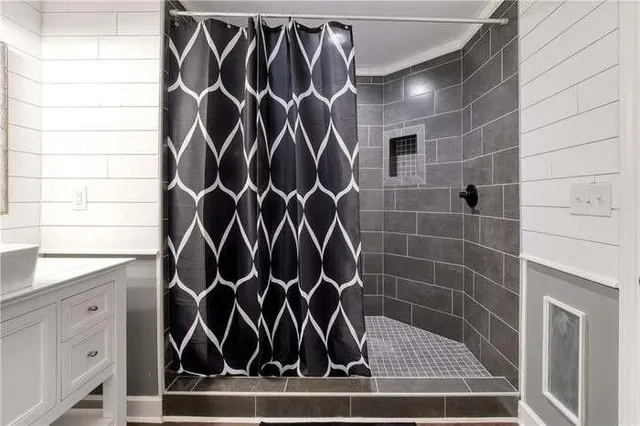 $680,000 | 998 Poplar Mill Court Northeast, Buford, GA 30518