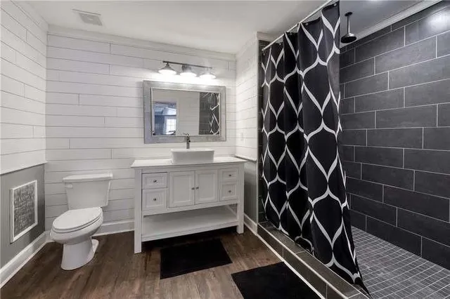 $680,000 | 998 Poplar Mill Court Northeast, Buford, GA 30518