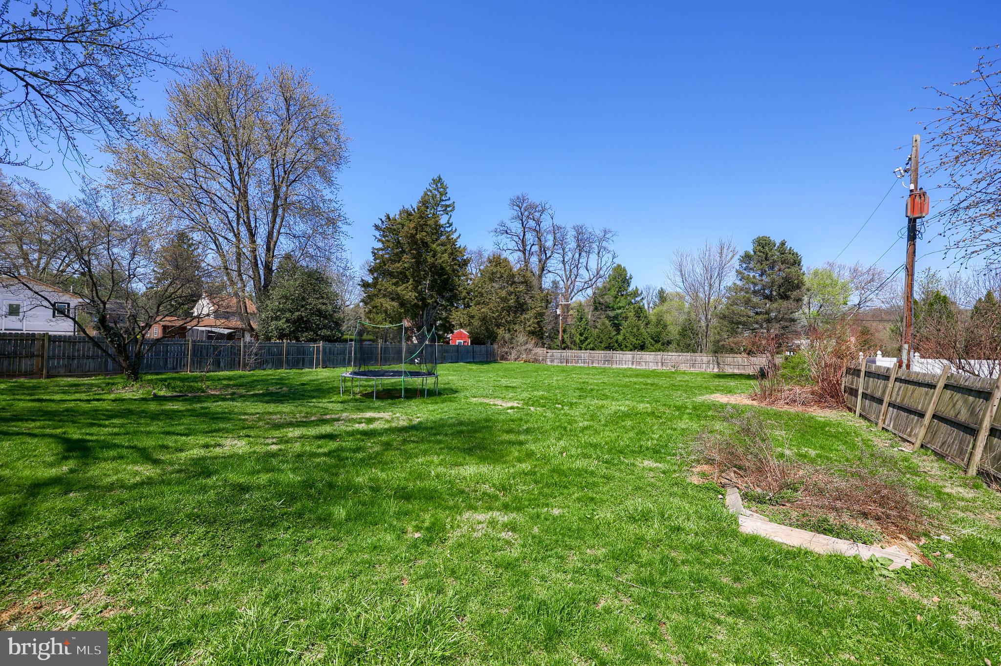 2033 Robindale Avenue Lancaster, PA 17601 - Photo 38 of 47 a view of a park with large trees