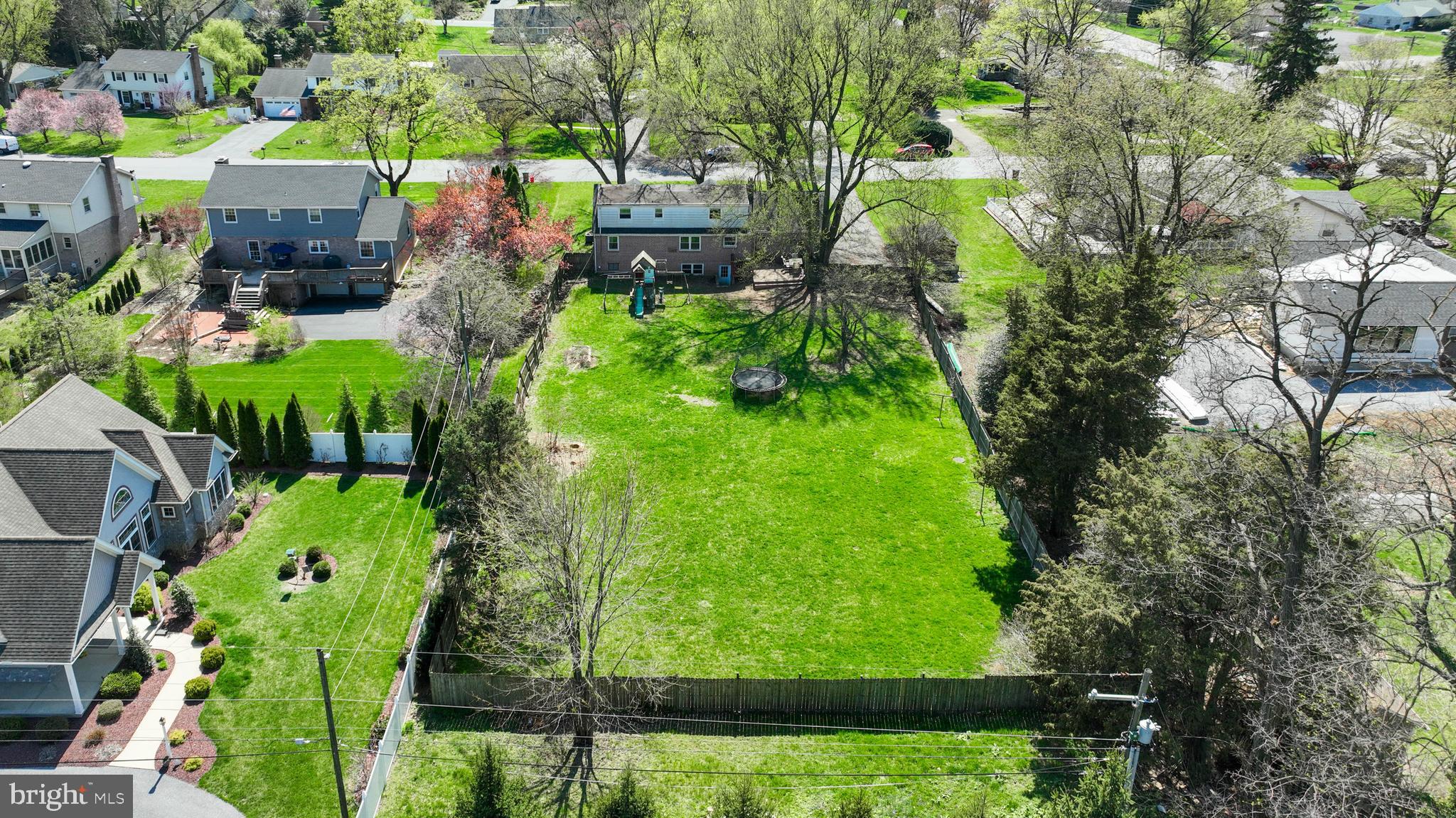 2033 Robindale Avenue Lancaster, PA 17601 - Photo 40 of 47 an aerial view of a