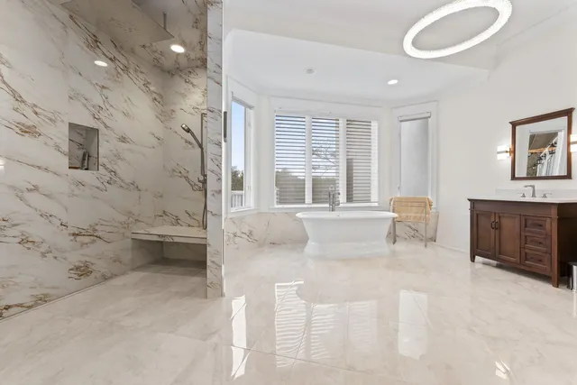 $2,349,000 | 10 Old Hart Road, Barrington Hills, IL 60010