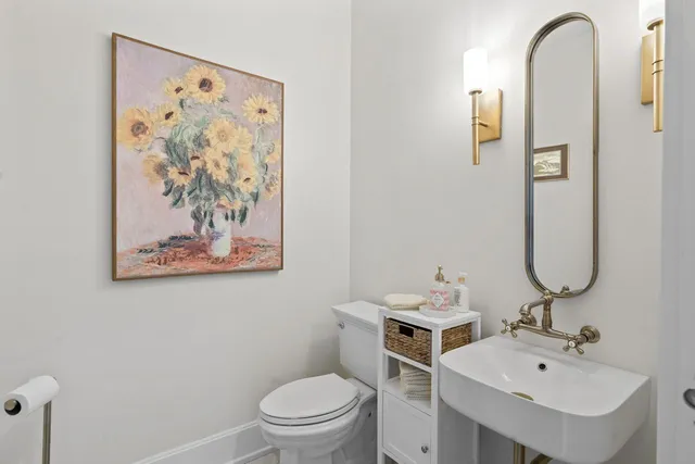 $2,349,000 | 10 Old Hart Road, Barrington Hills, IL 60010