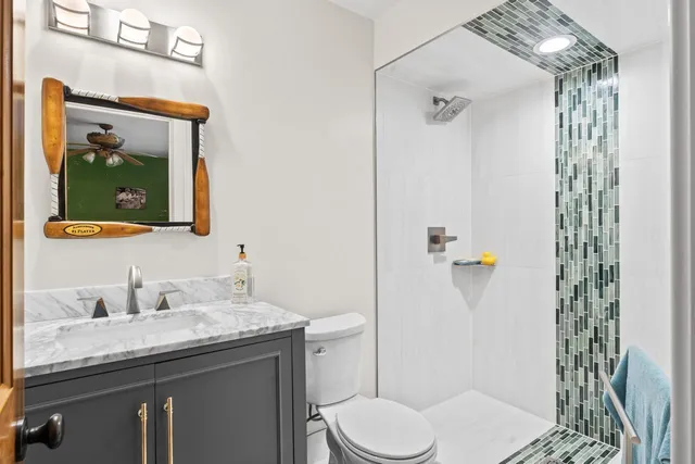 $2,349,000 | 10 Old Hart Road, Barrington Hills, IL 60010