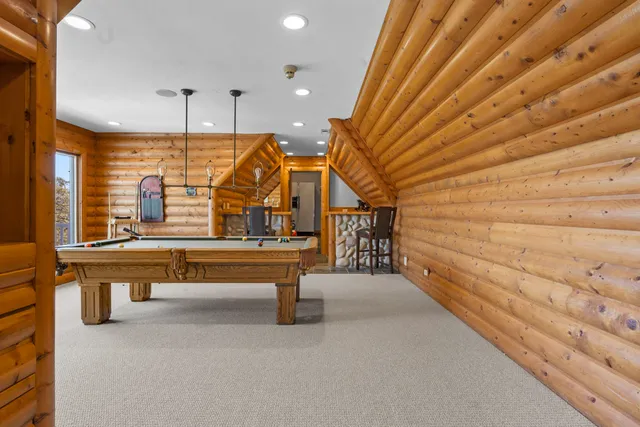 $2,349,000 | 10 Old Hart Road, Barrington Hills, IL 60010