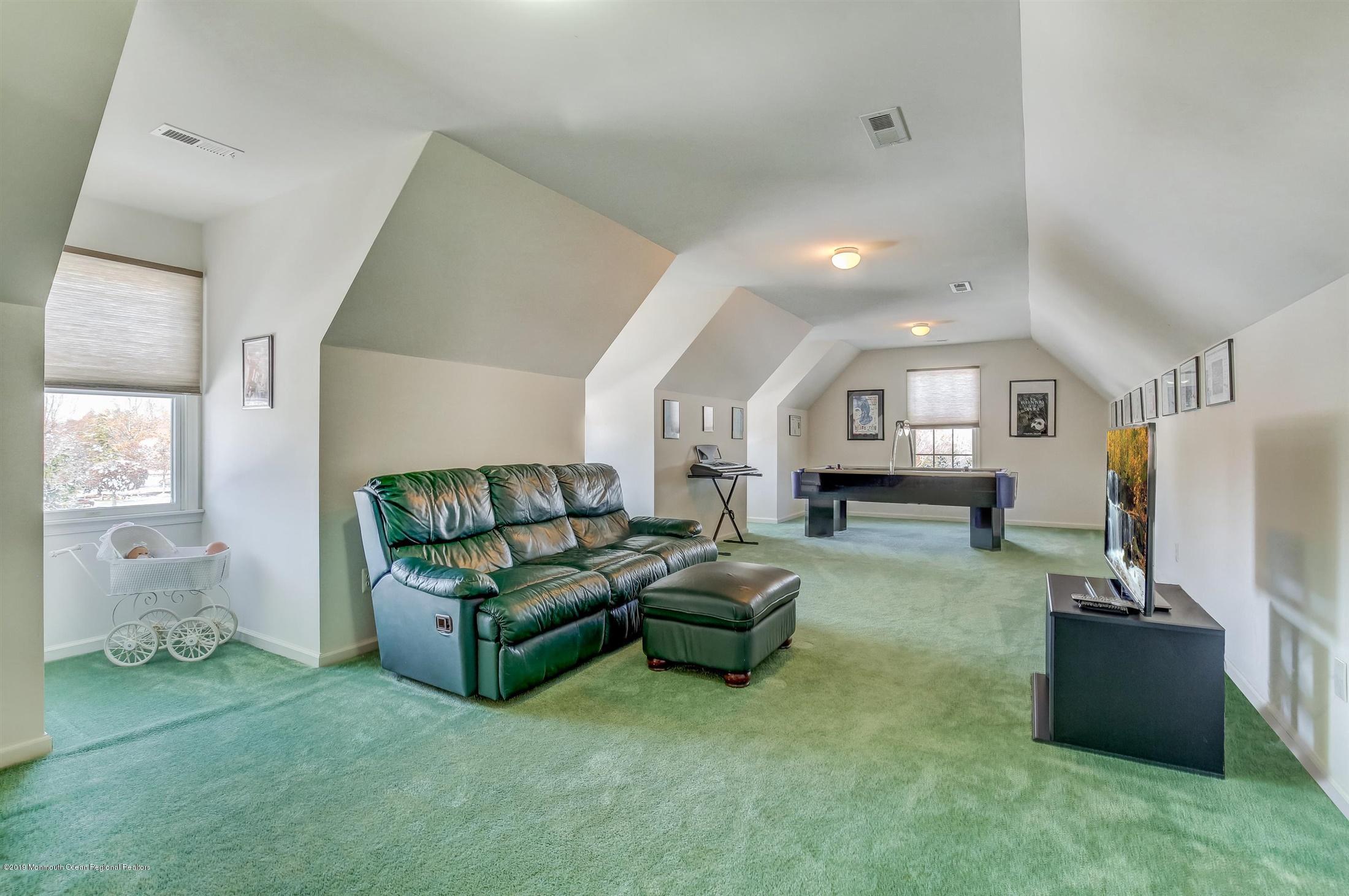 20 Trinity Place Freehold, NJ 07728 - Photo 23 of 51 41-Bedroom