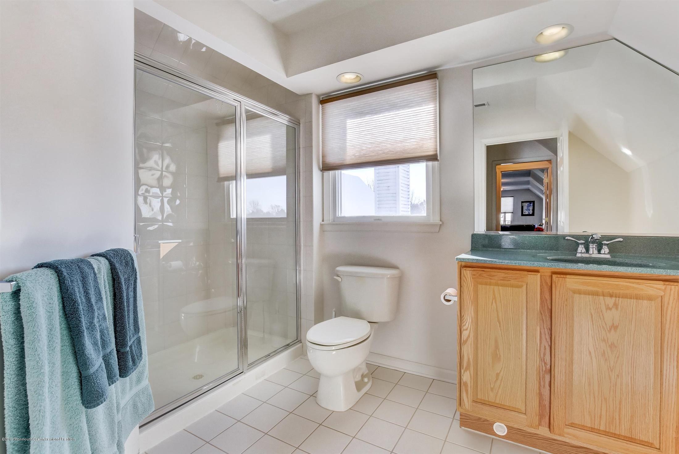 20 Trinity Place Freehold, NJ 07728 - Photo 24 of 51 42-Bathroom