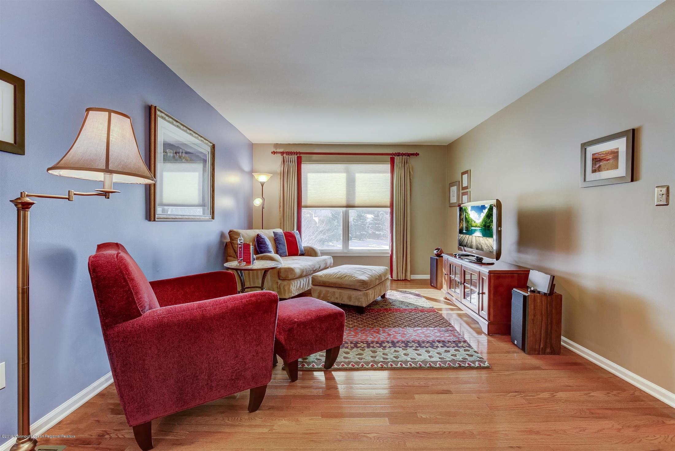 20 Trinity Place Freehold, NJ 07728 - Photo 25 of 51 44-Sitting Room-Master Bedroom