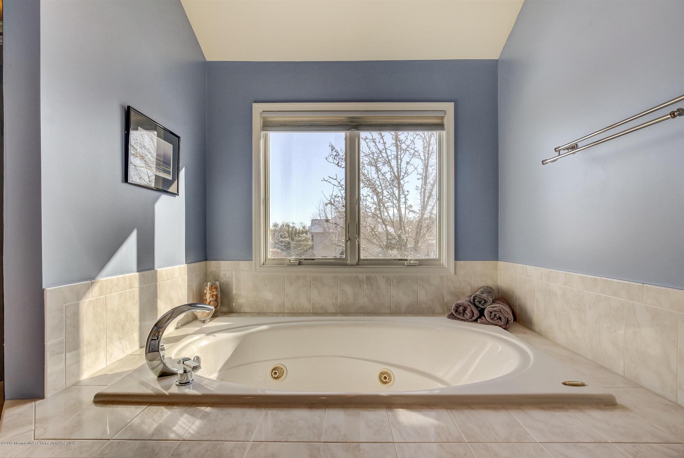 20 Trinity Place Freehold, NJ 07728 - Photo 31 of 51 51-Master Bathroom