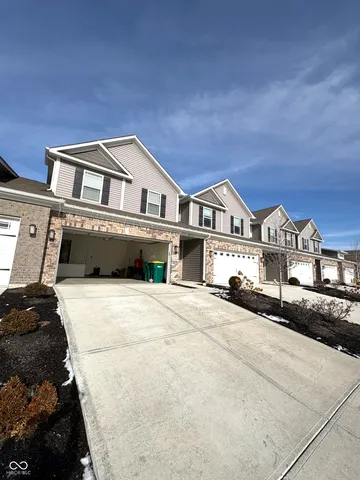 $2,150 | 6388 Yuma Court, Whitestown, IN 46075