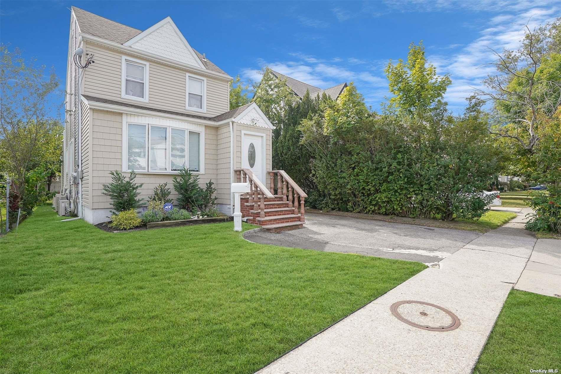 66 Kenmore Road Valley Stream, NY 11581 - Photo 1 of 1 Front1
