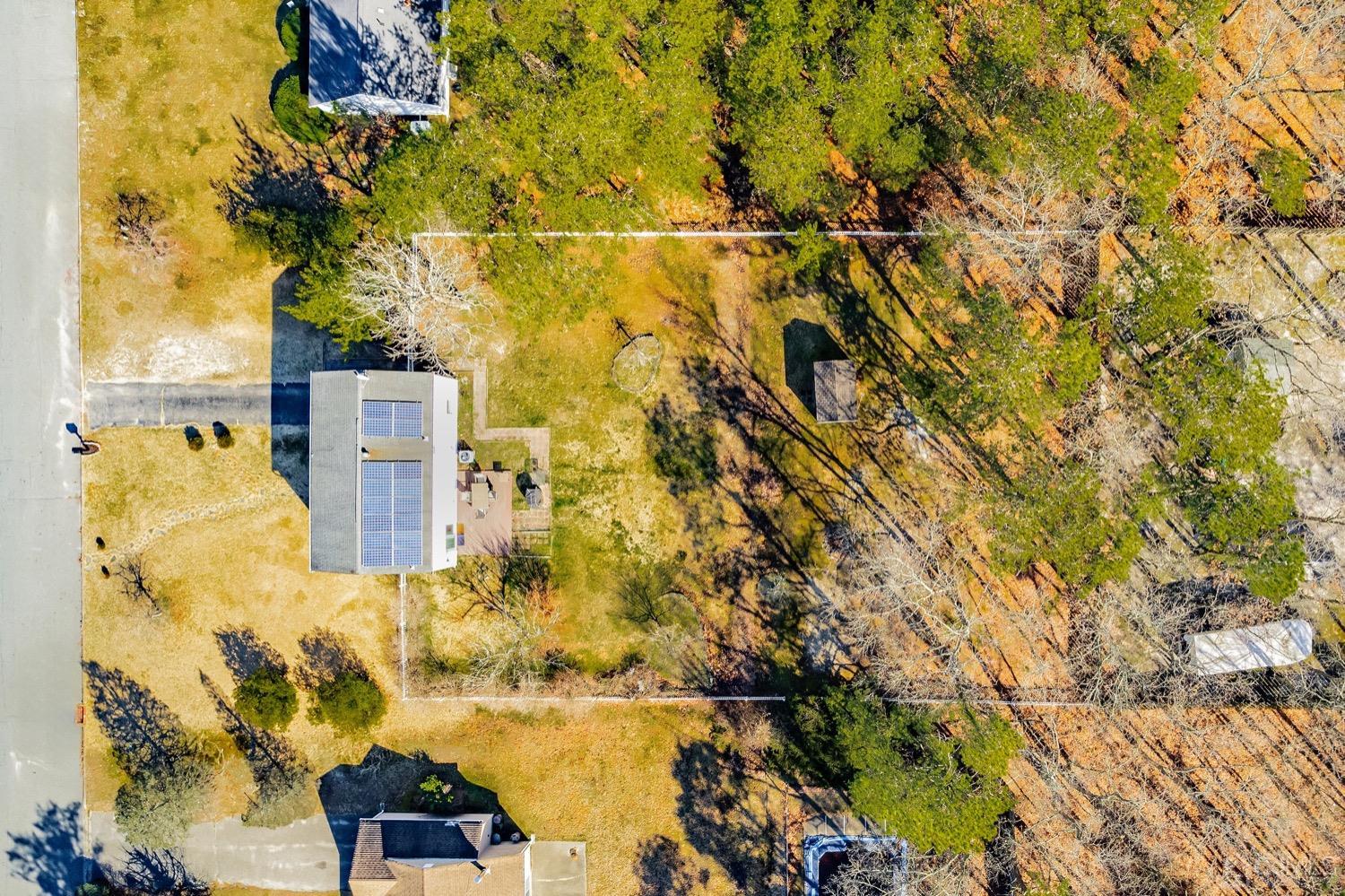 18 4th Street Barnegat, NJ 08005 - Photo 24 of 27 a backyard of a house