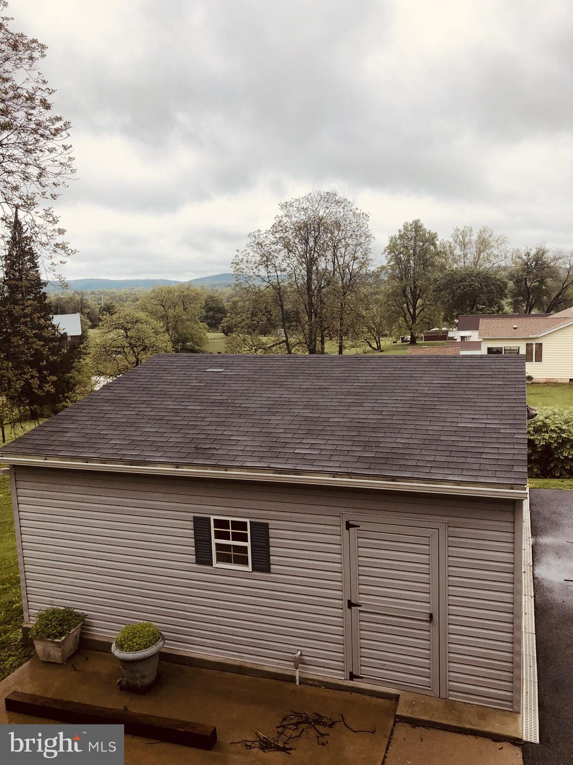 66 Robeson Lawn Road Birdsboro, PA 19508 - Photo 5 of 25 Gallery Image 5
