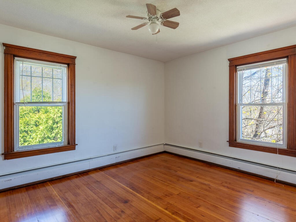 401 Old River Road Lincoln, RI 02838 - Photo 31 of 50 Second floor bedroom