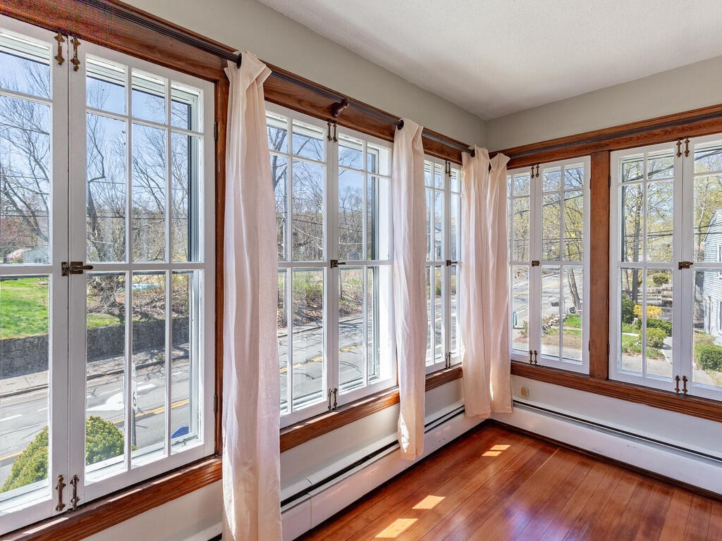 401 Old River Road Lincoln, RI 02838 - Photo 43 of 50 Gallery Image 43