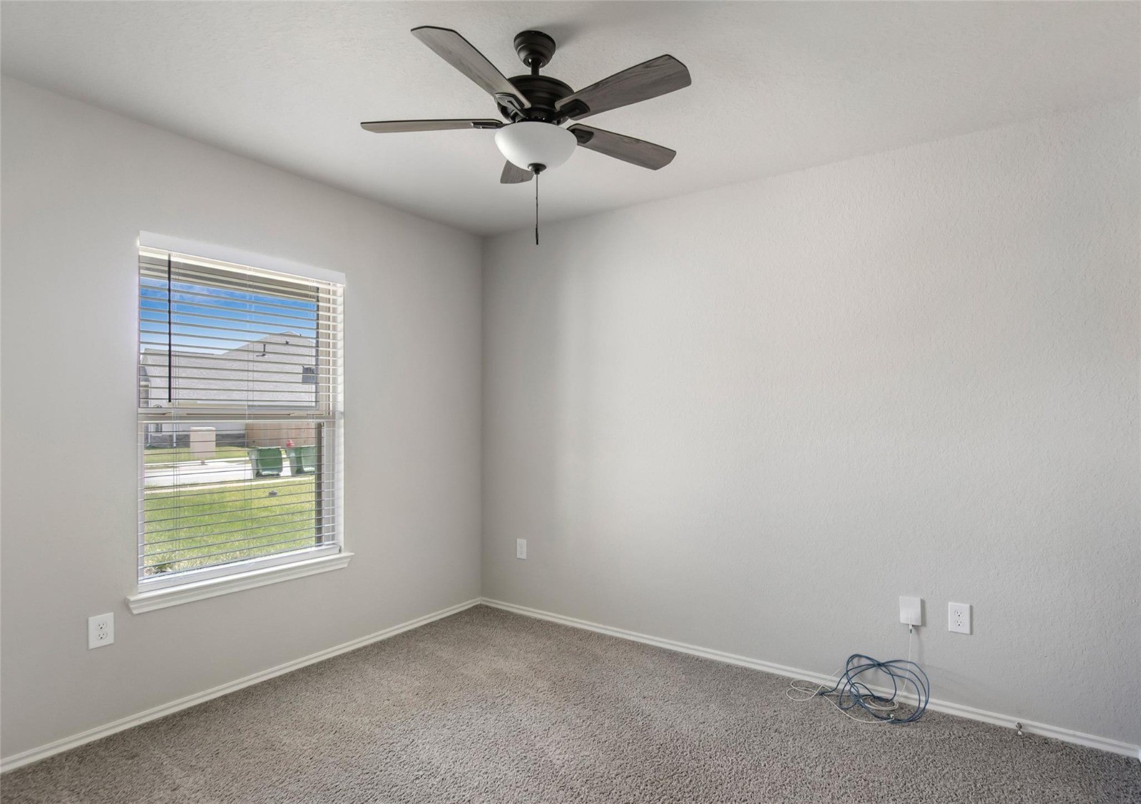 10031 Spring Creek Road Cleveland, TX 77327 - Photo 8 of 28