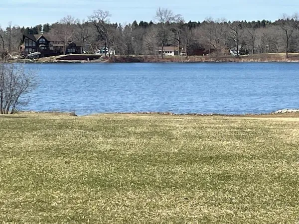 $34,900 | 19 Coronado Drive, Jackson, MI 49201