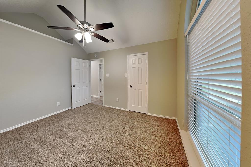 6913 Brandford Road Rowlett, TX 75089 - Photo 11 of 18