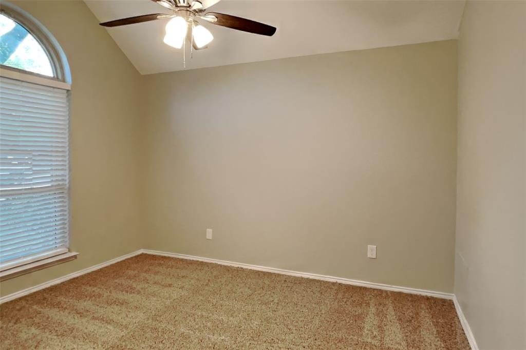 6913 Brandford Road Rowlett, TX 75089 - Photo 12 of 18