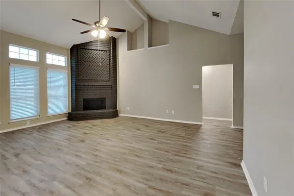 $2,325 | 6913 Brandford Road, Rowlett, TX 75089