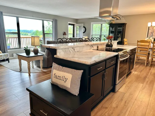 $699,900 | 7064 Juneberry Trail, Walker, MN 56484