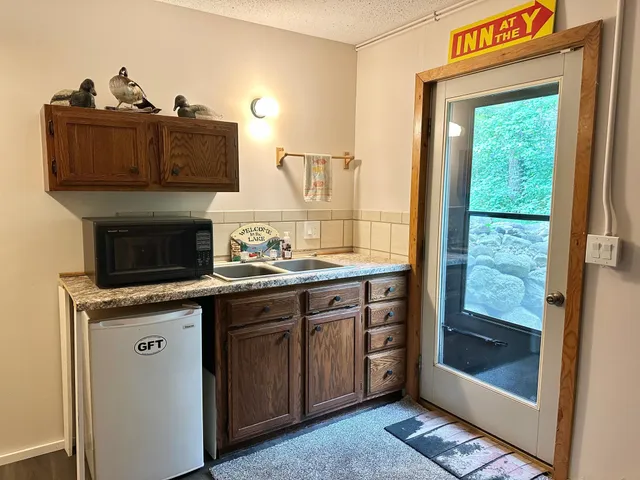 $699,900 | 7064 Juneberry Trail, Walker, MN 56484