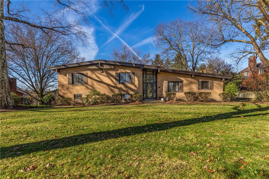 38 Churchill Road Pittsburgh, PA 15235 - Photo 1 of 25 Gallery Image 1