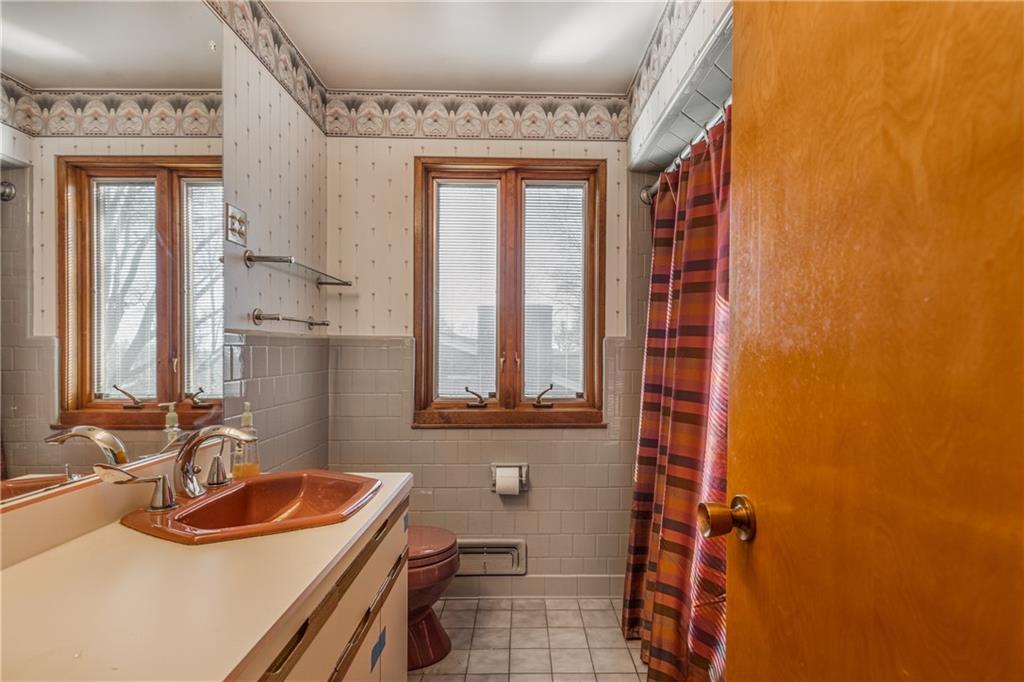 38 Churchill Road Pittsburgh, PA 15235 - Photo 20 of 25 Gallery Image 20
