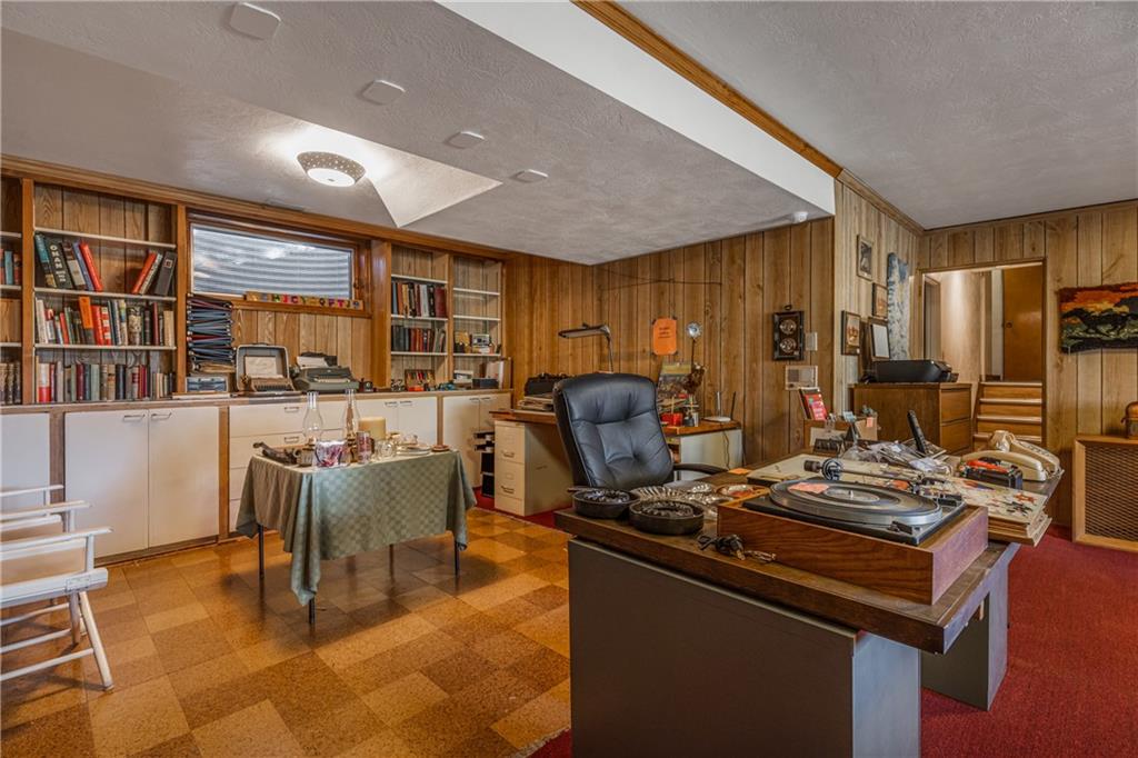 38 Churchill Road Pittsburgh, PA 15235 - Photo 23 of 25 Gallery Image 23
