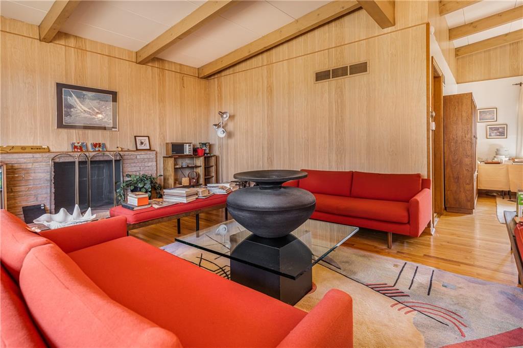 38 Churchill Road Pittsburgh, PA 15235 - Photo 9 of 25 Gallery Image 9