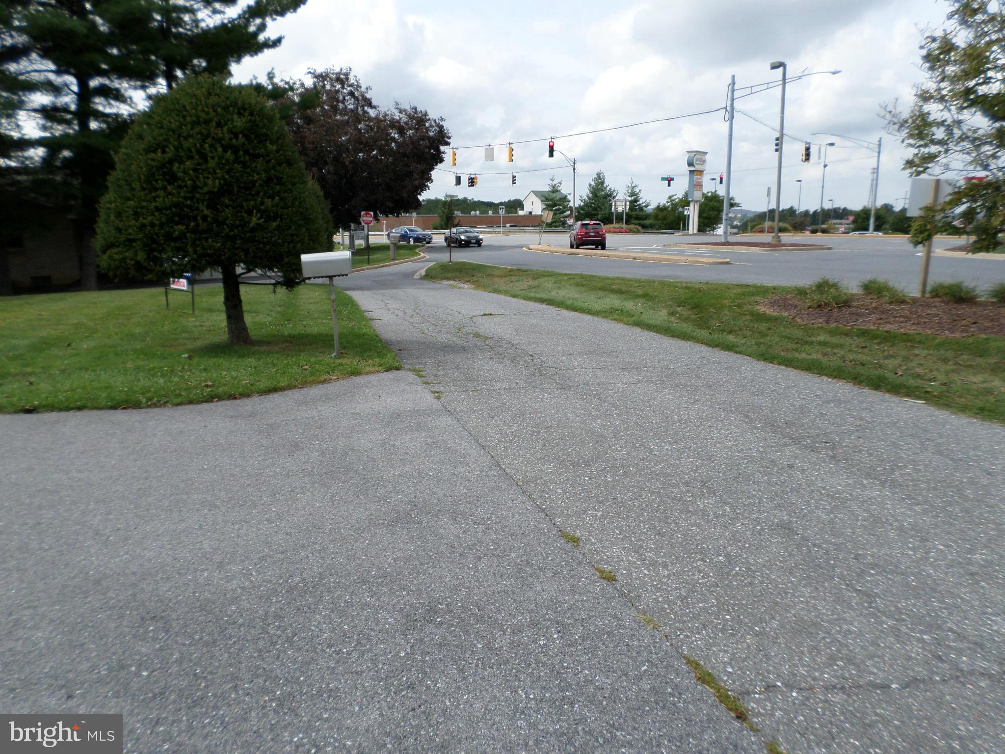 607 Nursery Road Westminster, MD 21157 - Photo 24 of 24 Exterior (Front)