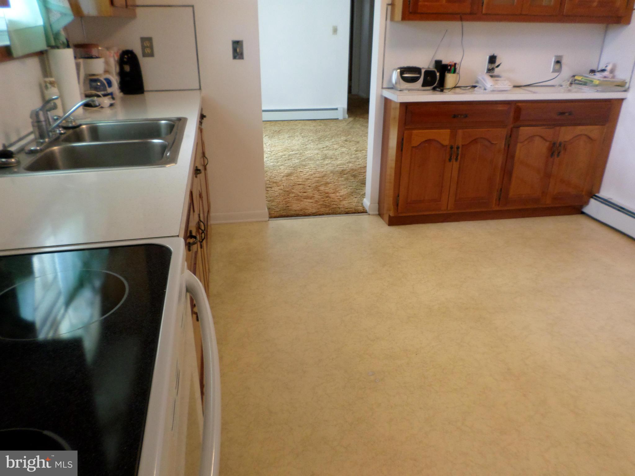 607 Nursery Road Westminster, MD 21157 - Photo 7 of 24 Kitchen