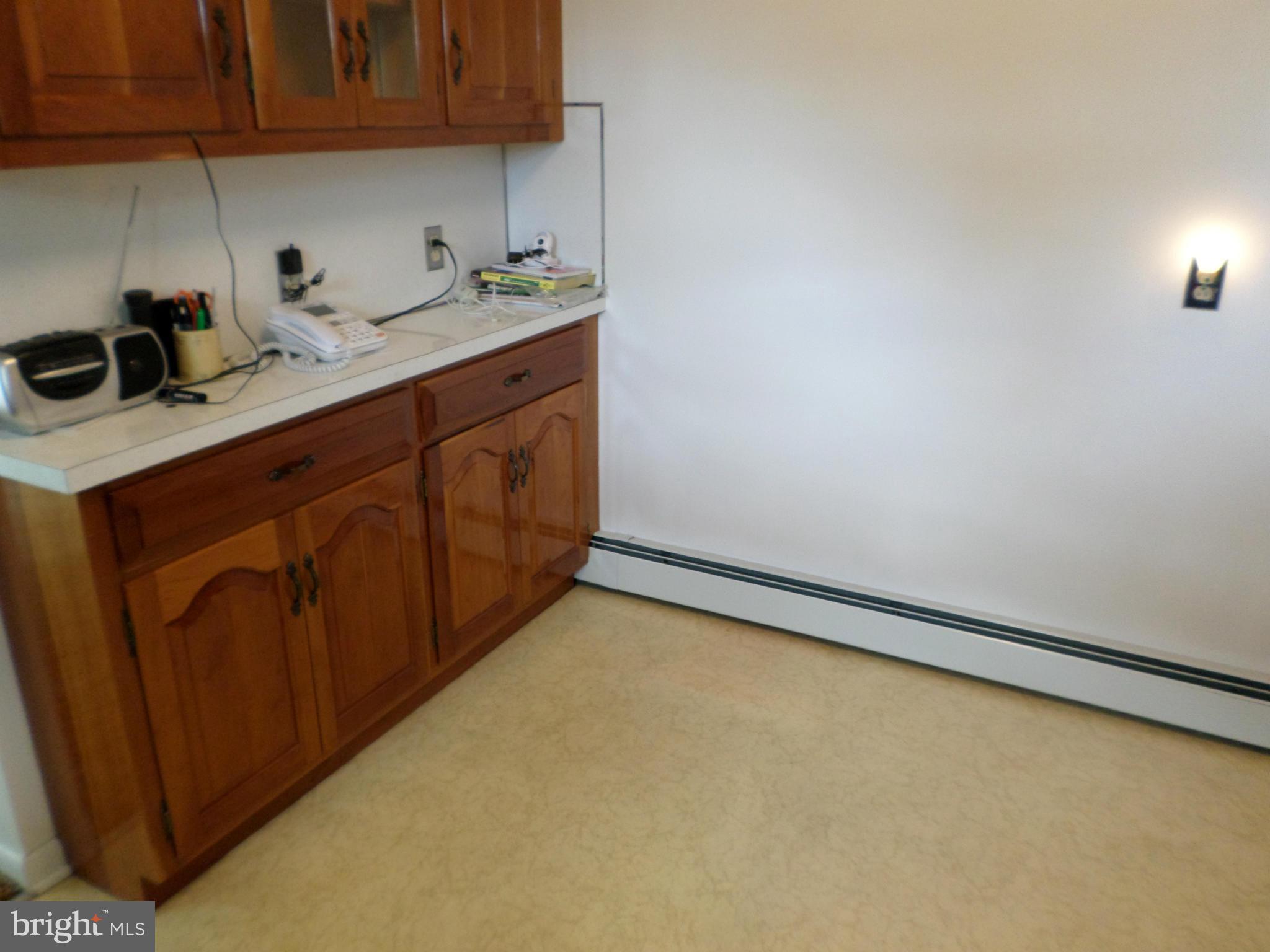 607 Nursery Road Westminster, MD 21157 - Photo 8 of 24 Kitchen