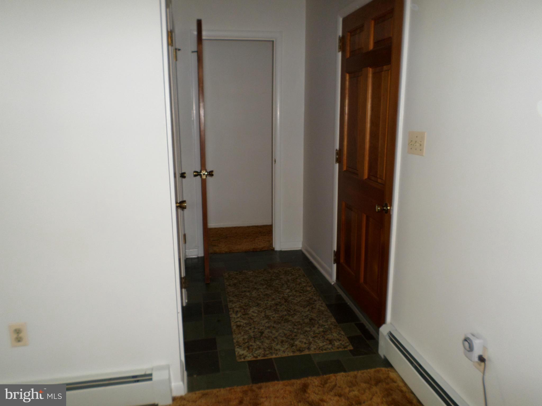 607 Nursery Road Westminster, MD 21157 - Photo 9 of 24 Interior (General)