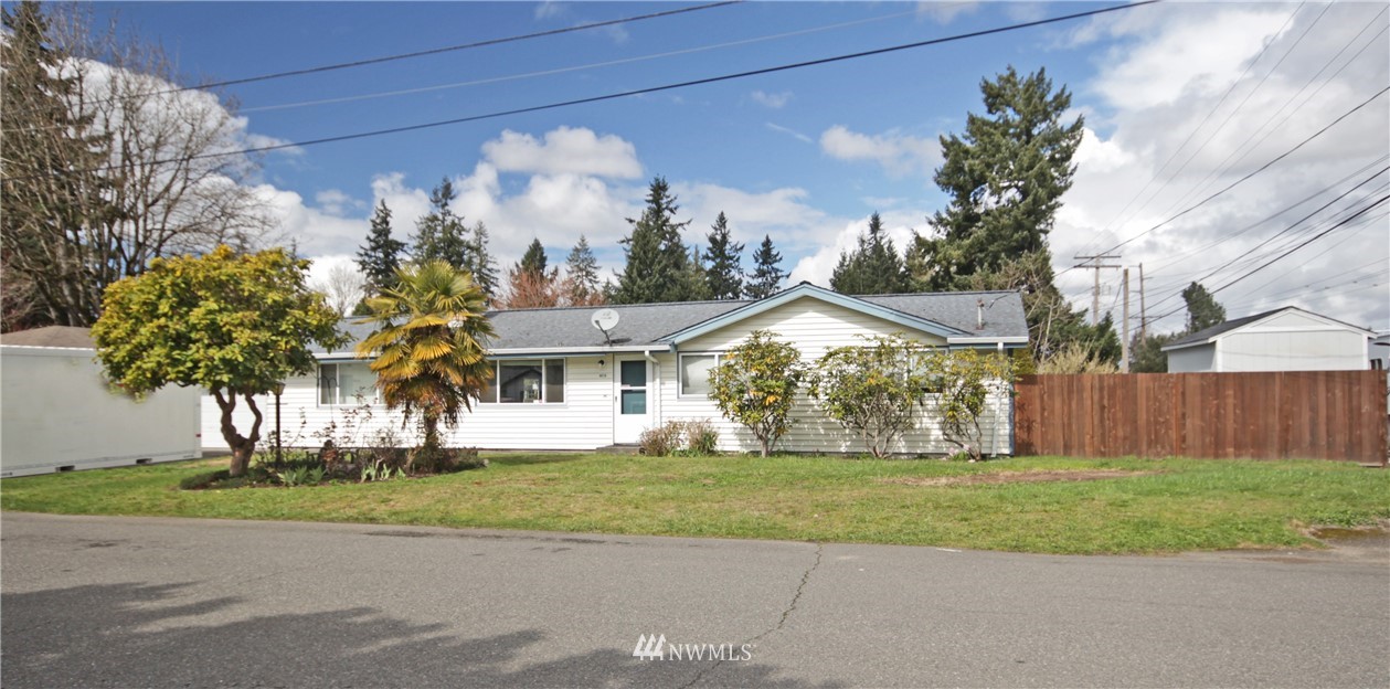 4016 Northeast 7th Street Renton, WA 98056 - Photo 1 of 24