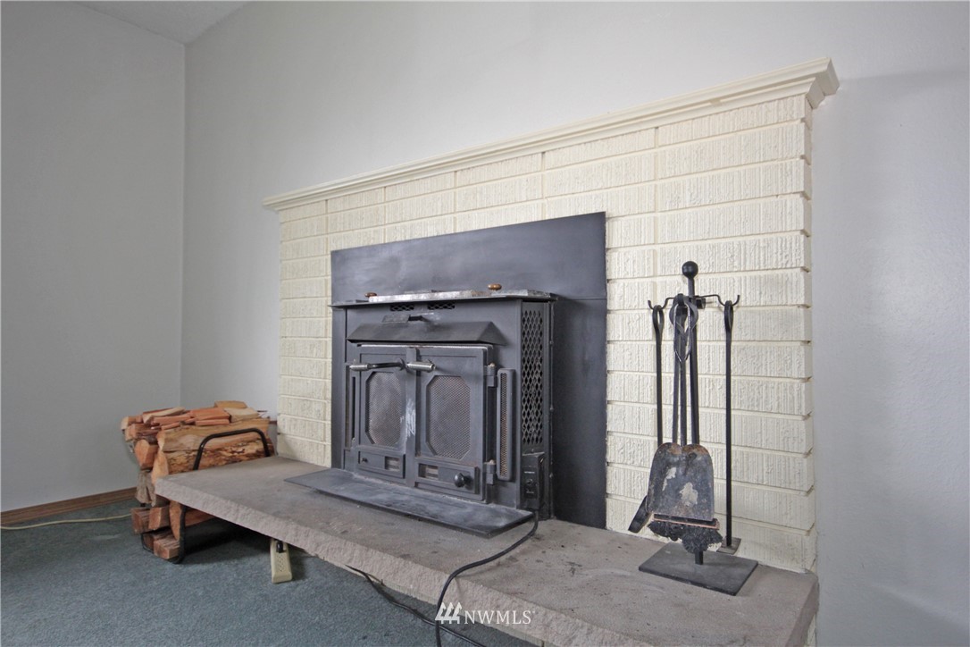 4016 Northeast 7th Street Renton, WA 98056 - Photo 13 of 24
