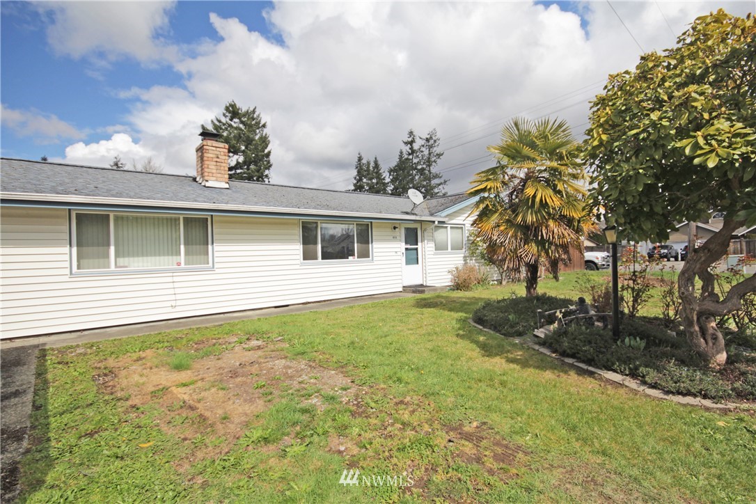 4016 Northeast 7th Street Renton, WA 98056 - Photo 5 of 24