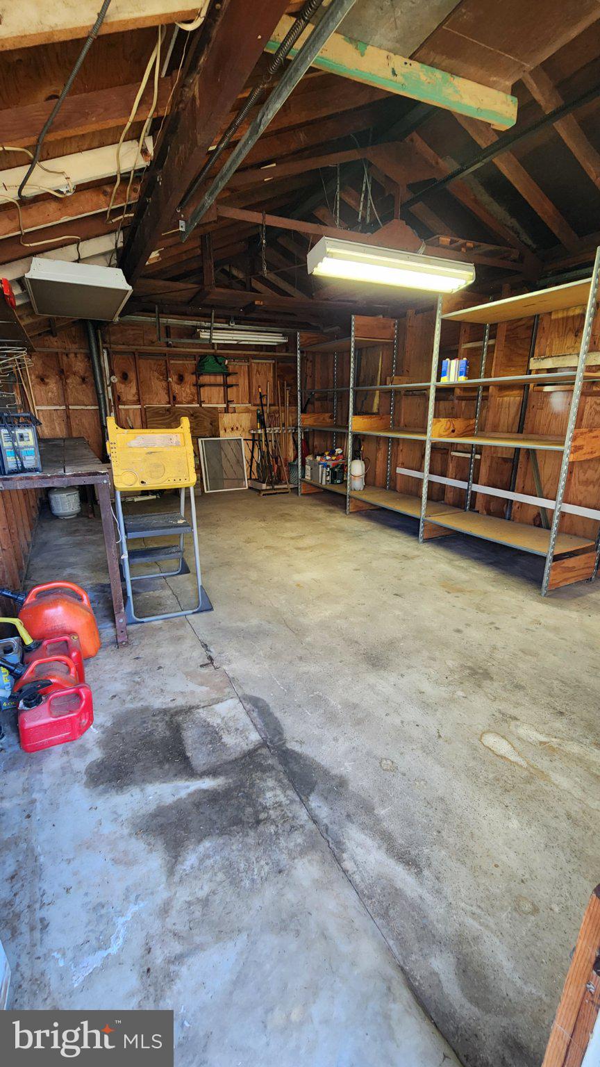 240 Pinewood Road Baltimore, MD 21222 - Photo 18 of 19 Gallery Image 18