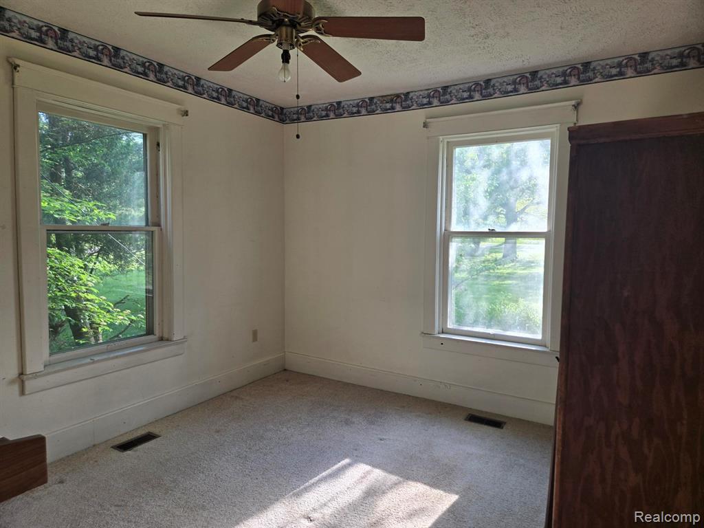 812 Academy Road Holly, MI 48442 - Photo 14 of 19