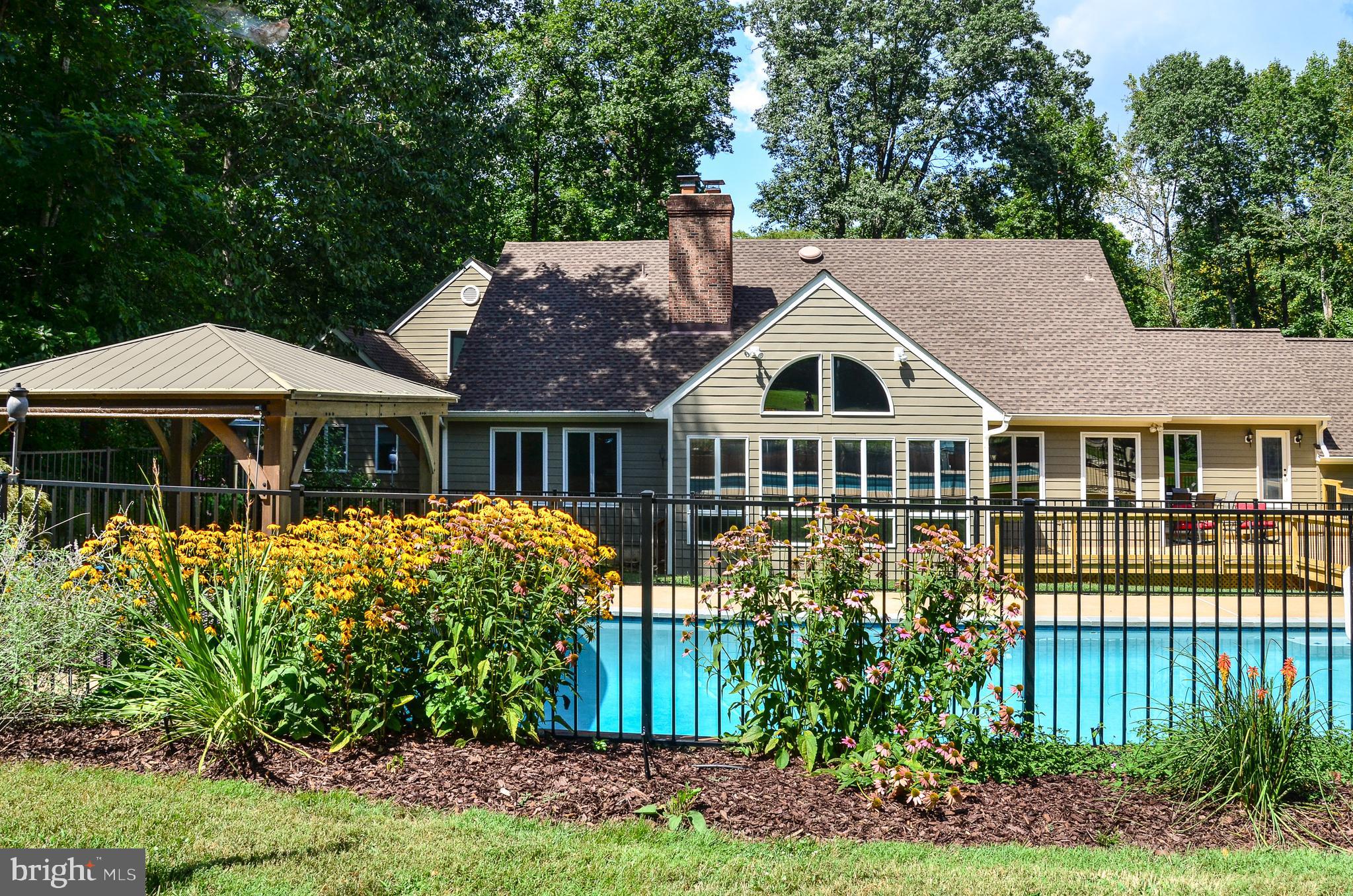 6293 Clifton Road Clifton, VA 20124 - Photo 3 of 76 Gallery Image 3