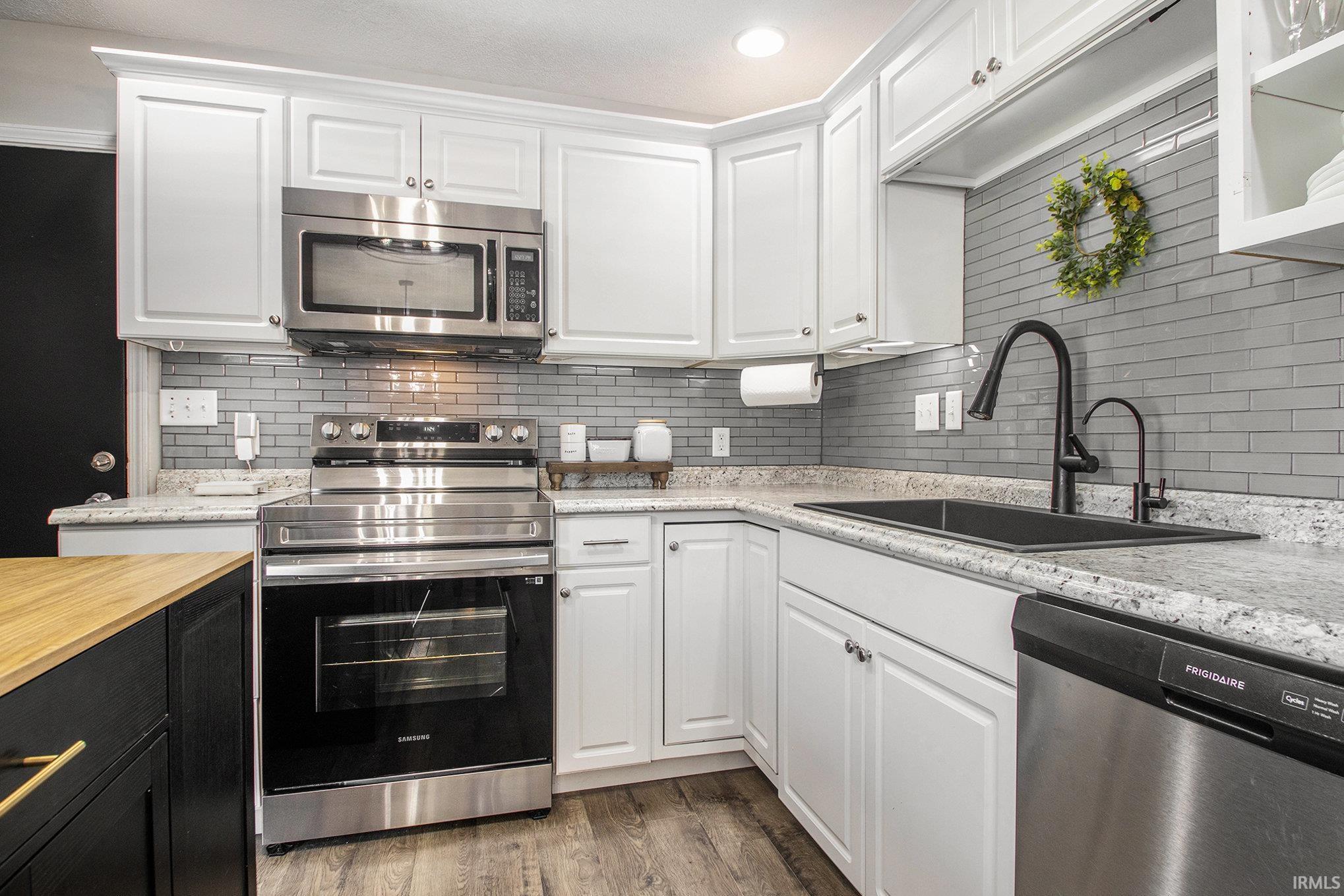 2207 Bashor Road Goshen, IN 46526 - Photo 4 of 21 Gallery Image 4