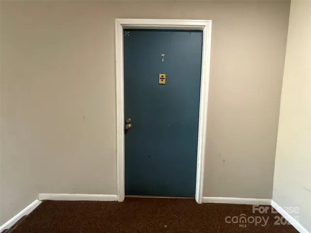 $845 | 342 Orchard Trace Lane, Unit 7, Charlotte, NC 28213