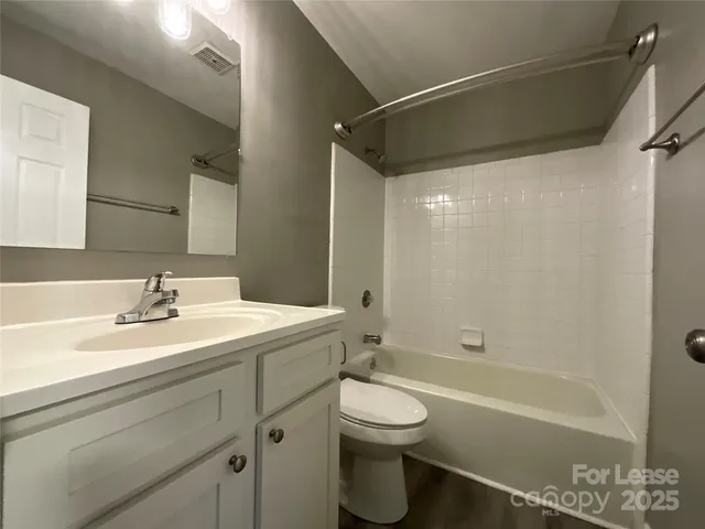 $845 | 342 Orchard Trace Lane, Unit 7, Charlotte, NC 28213