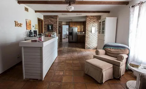 $580,000 | 171 County Road 1160, Decatur, TX 76234