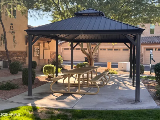 $2,100 | 2821 South Skyline Drive, Unit 141, Mesa, AZ 85212