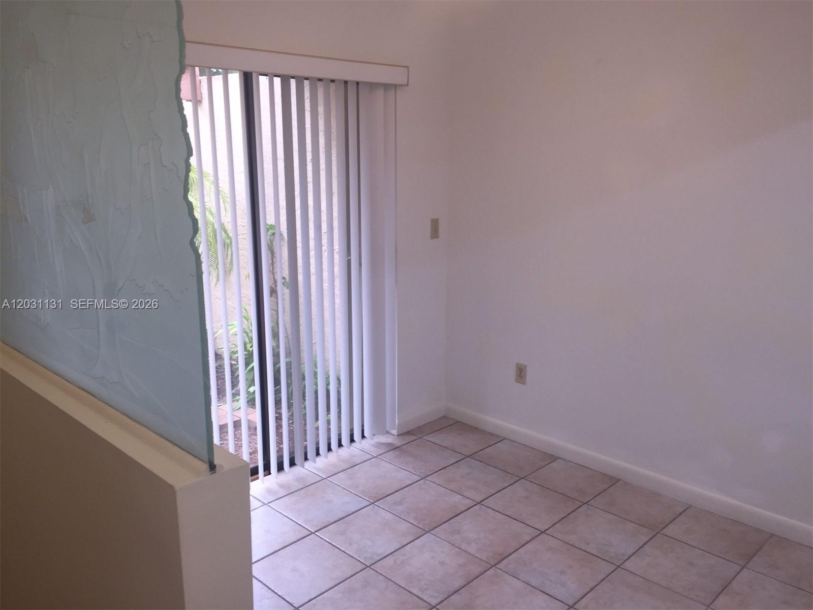 11449 Southwest 84th Lane Miami, FL 33173 - Photo 9 of 35