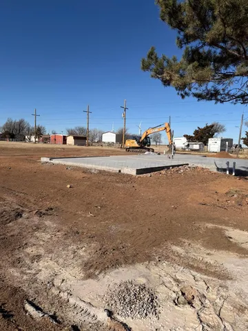 $235,736 | 902 Maple Avenue, White Deer, TX 79097