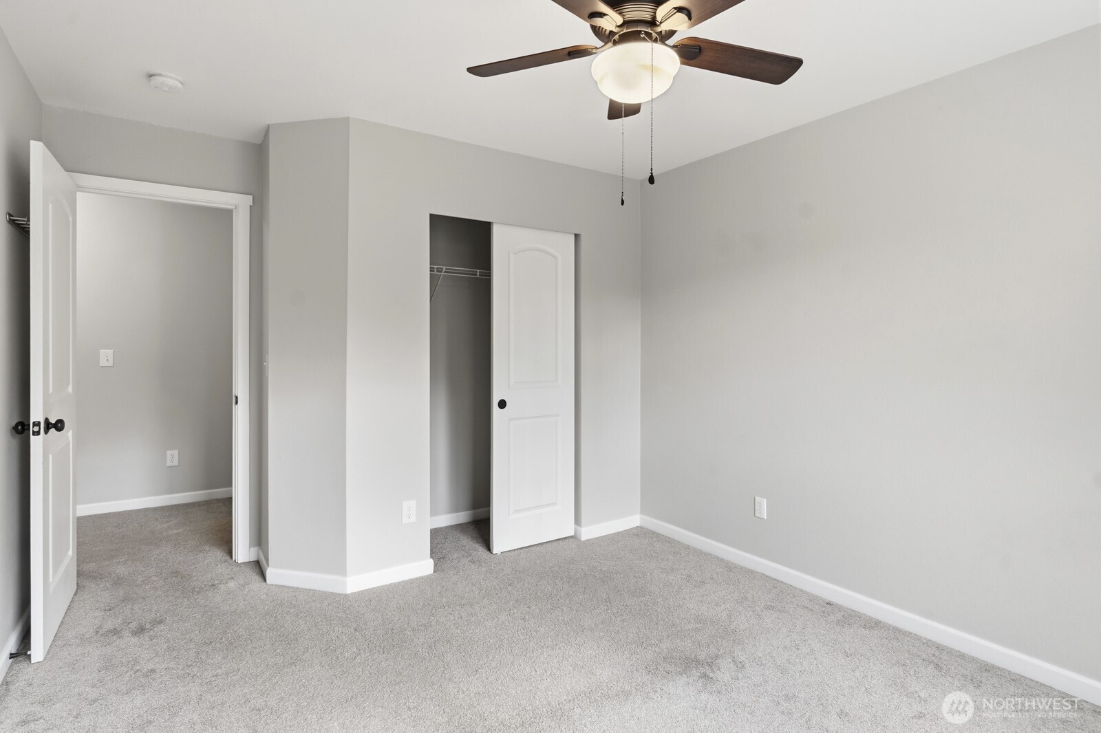 6974 Bailey Street Southeast Lacey, WA 98513 - Photo 27 of 37