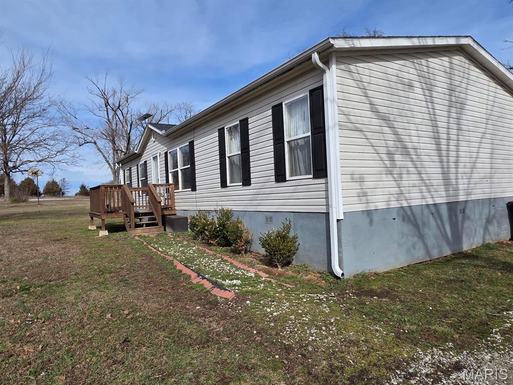 10550 Mill Road Bucyrus, MO 65444 - Photo 2 of 36